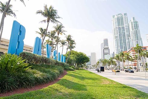 Bayside Marketplace at Bayfront Park, Miami